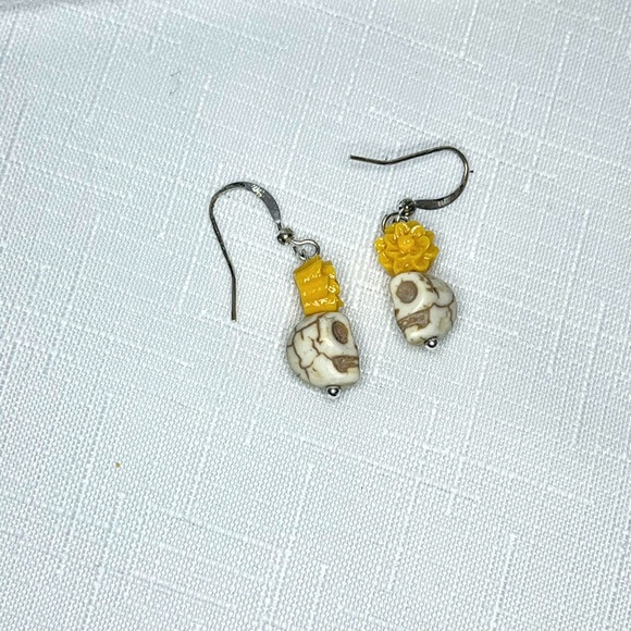 Dainty Skull Day of the Dead Earrings with Yellow Roses - Picture 6 of 6